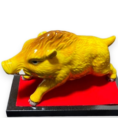 Kutani boar statue japanese - boar,