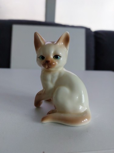 Siamese porcelain cat - siamese,