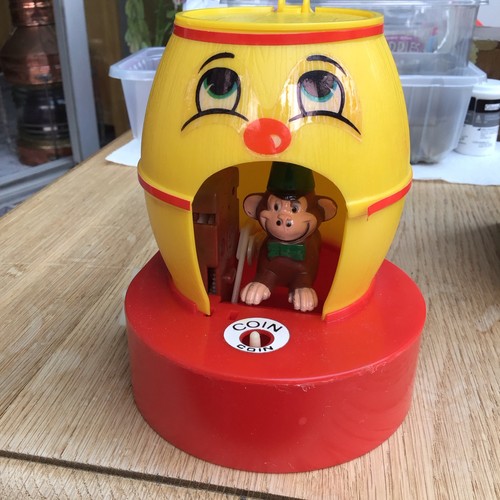 Vintage yellow monkey barrel - monkey,
