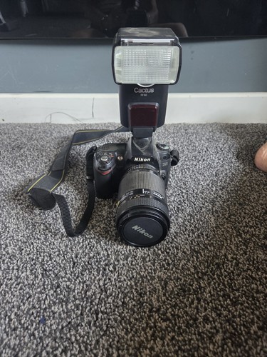 Nikon d90 dslr - dslr, cactus
