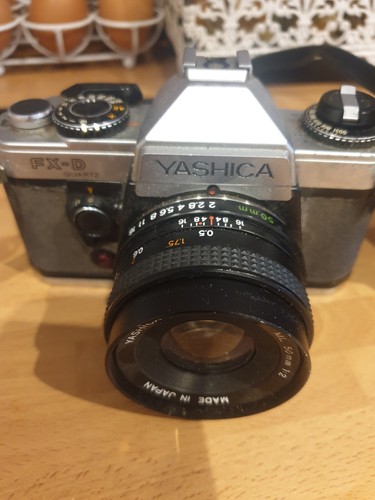 Yashica with 200mm zoom - 200mm,