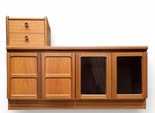 NATHAN SQUARES TEAK MEDIA