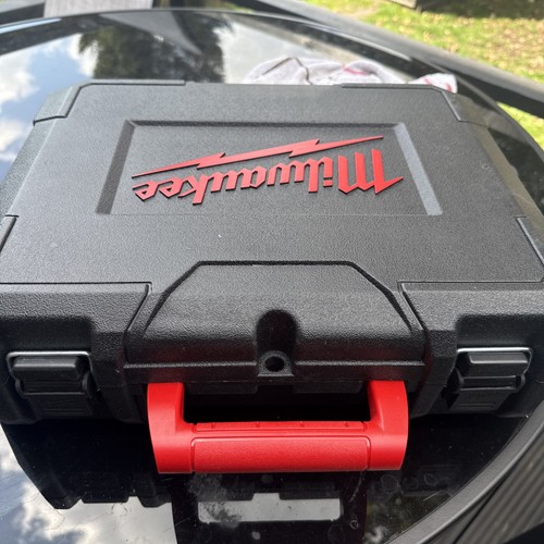 Milwaukee m18 drill - m18, box