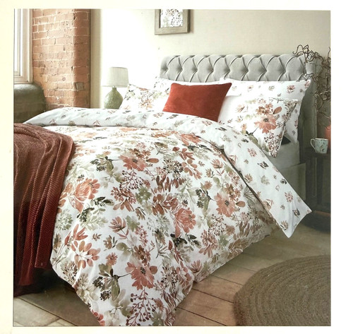 Laura ashley lewcombe - laura,