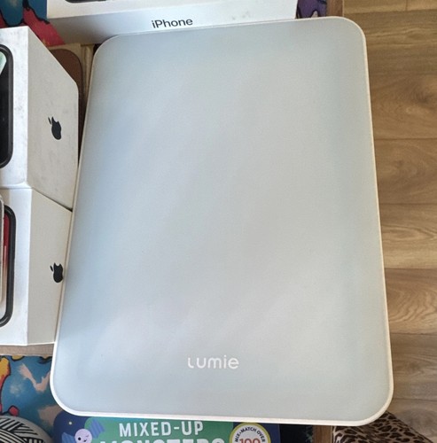 Lumie vitamin light therapy - vitamin, l
