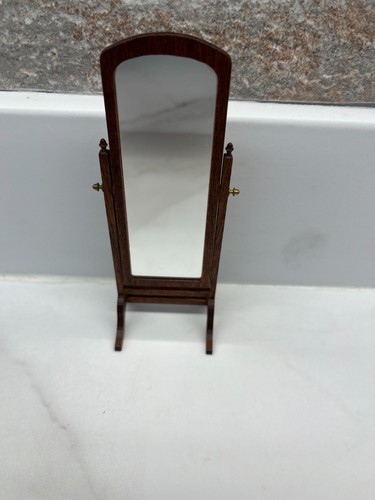 Scale miniature furniture - 1:12,