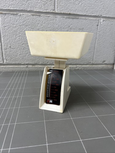 Vintage kitchen scales - vintage,