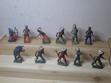 Vintage Britains / Timpo native Indians  1/32 scale toy soldiers