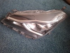 Toyota Yaris LED HEADLIGHT LEFT PASSENGER SIDE MK3 2011-2020. Genuine