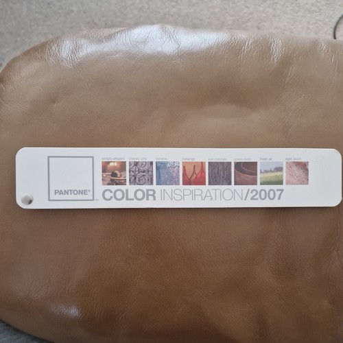 Pantone colour guide - pantone,