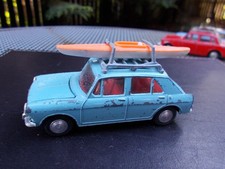 TRI-ANG SPOT-ON #274 MORRIS 1100 WITH CANOE