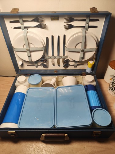 Vintage brexton picnic set - vintage,