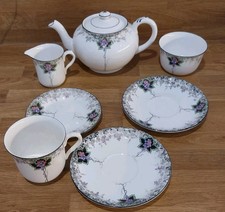 Shelley Grape and Vine Pattern 11588 Part Tea Set 7 Pieces 1927