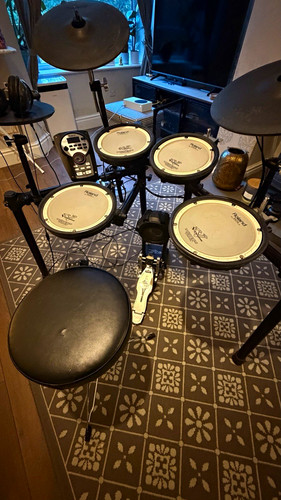 Roland 11kv drums - roland, v-drums