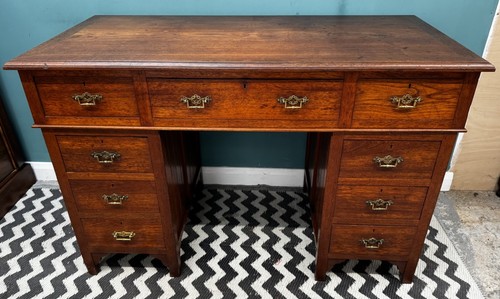 Antique victorian oak pedestal - victorian,