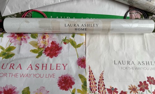 Laura ashley wallpaper roll - ashley,