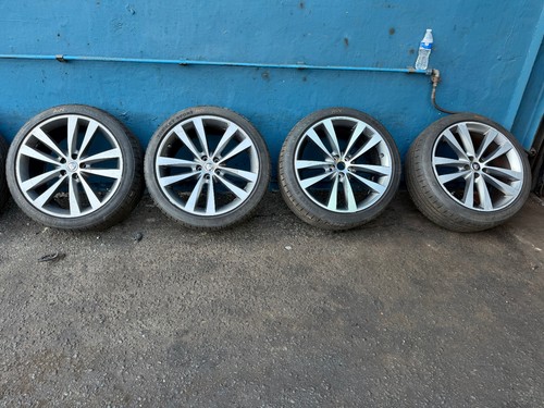 Jaguar venom staggered - jaguar, xj