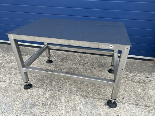 Stainless steel work bench - stainless,
