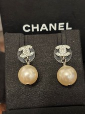 Chanel Pearl drop earrings