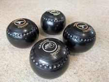 4 x Taylor Vector Lawn Bowls
