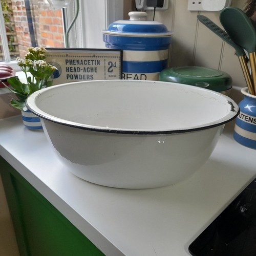 Oval shape enamel - shape, bowl