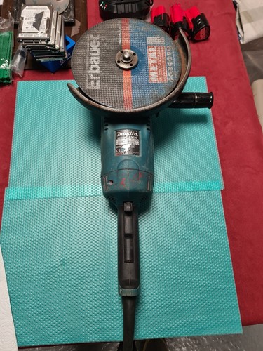 Makita ga9020 angle grinder - ga9020,