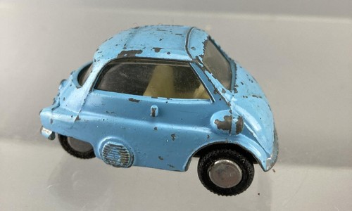 Spot 118 bmw isetta - on,