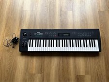 Yamaha SY35 Synthesizer -