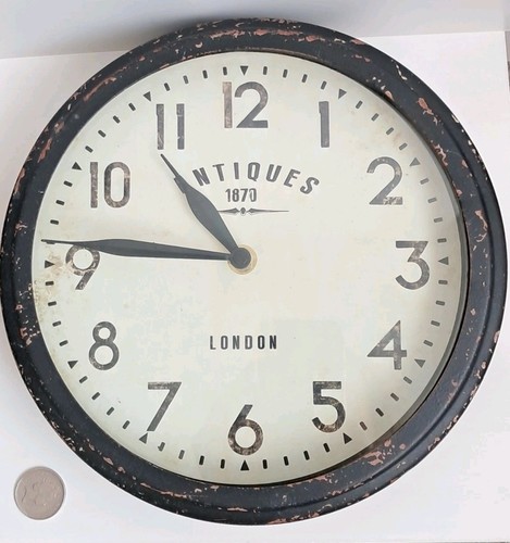Vintage wall clock working - wall, in