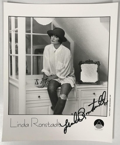 Linda ronstadt signed - ronstadt,