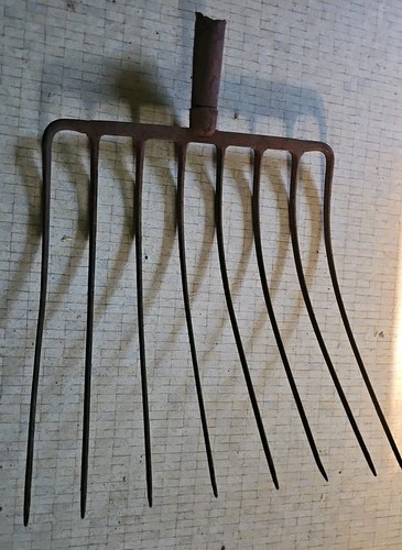 Primitive country farm tool - primitive,