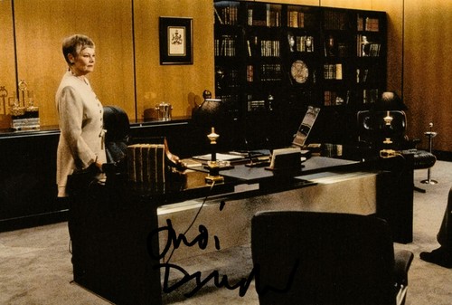 Dame judi dench signed 6x4 - dame,