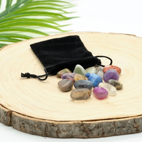 Small mixed gemstones - 15,