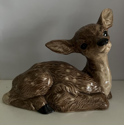 Vintage large fawn deer - large,