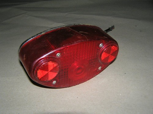 Kawasaki 500f rear light - 500f,