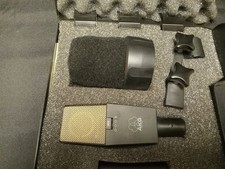 AKG C 414 B-ULS Condenser Microphone