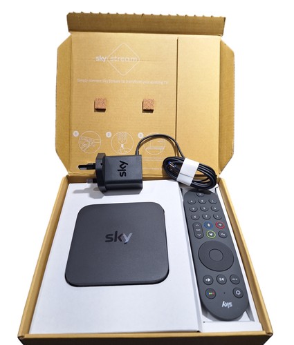 Sky stream puck box - sky,