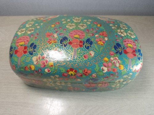 Clearance vintage lge kashmir - clearance,