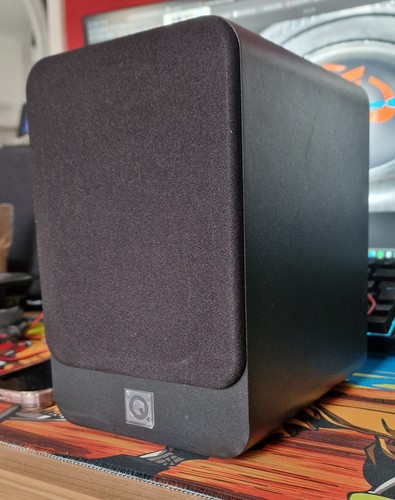 Acoustics 2010i bookshelf - q,