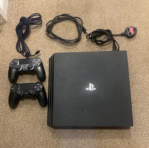 Sony playstation pro - 4,