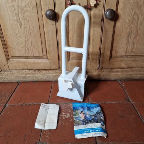 Used bathroom bath grab - used,