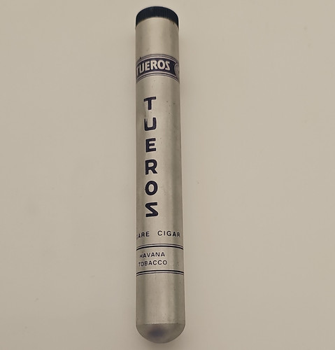 Tueros metal cigar tube - metal,