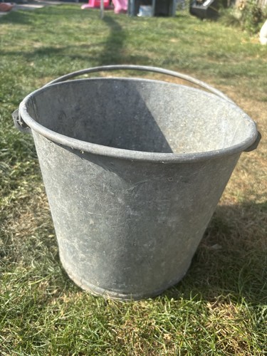 Vintage galvanised metal - vintage,