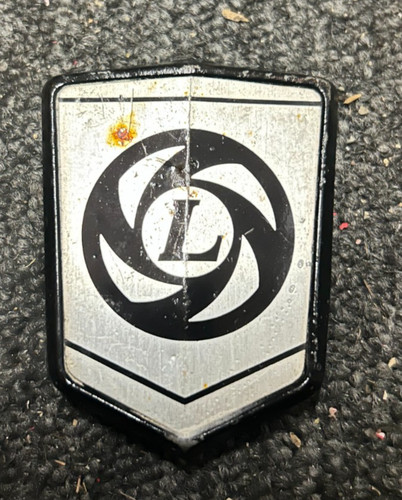 Classic mini bonnet badge - classic,