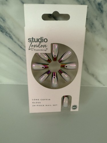 Superdrug studio london false - london,