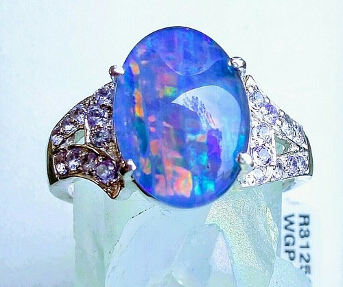 White gold rhodium over solid - over,