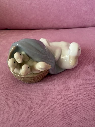 Lladro porcelain ducklings - ducklings, ex