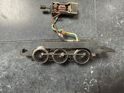 Steam loco chassis and - oo,
