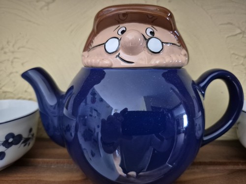 Mint condition blue gaffer - condition,