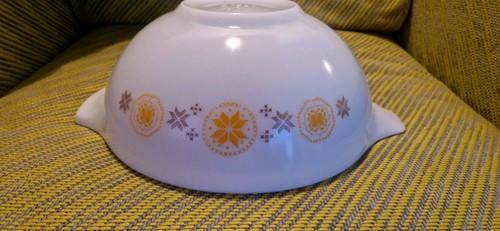 Vintage pyrex large - pyrex,
